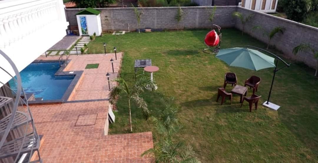 Greystone Villa, Swiming Pool , Bbq , Big Garden, Pool Table, Party Speaker, Bathtub, Kitchen, 15Mins To Golden Temple 암리차르 외부 사진
