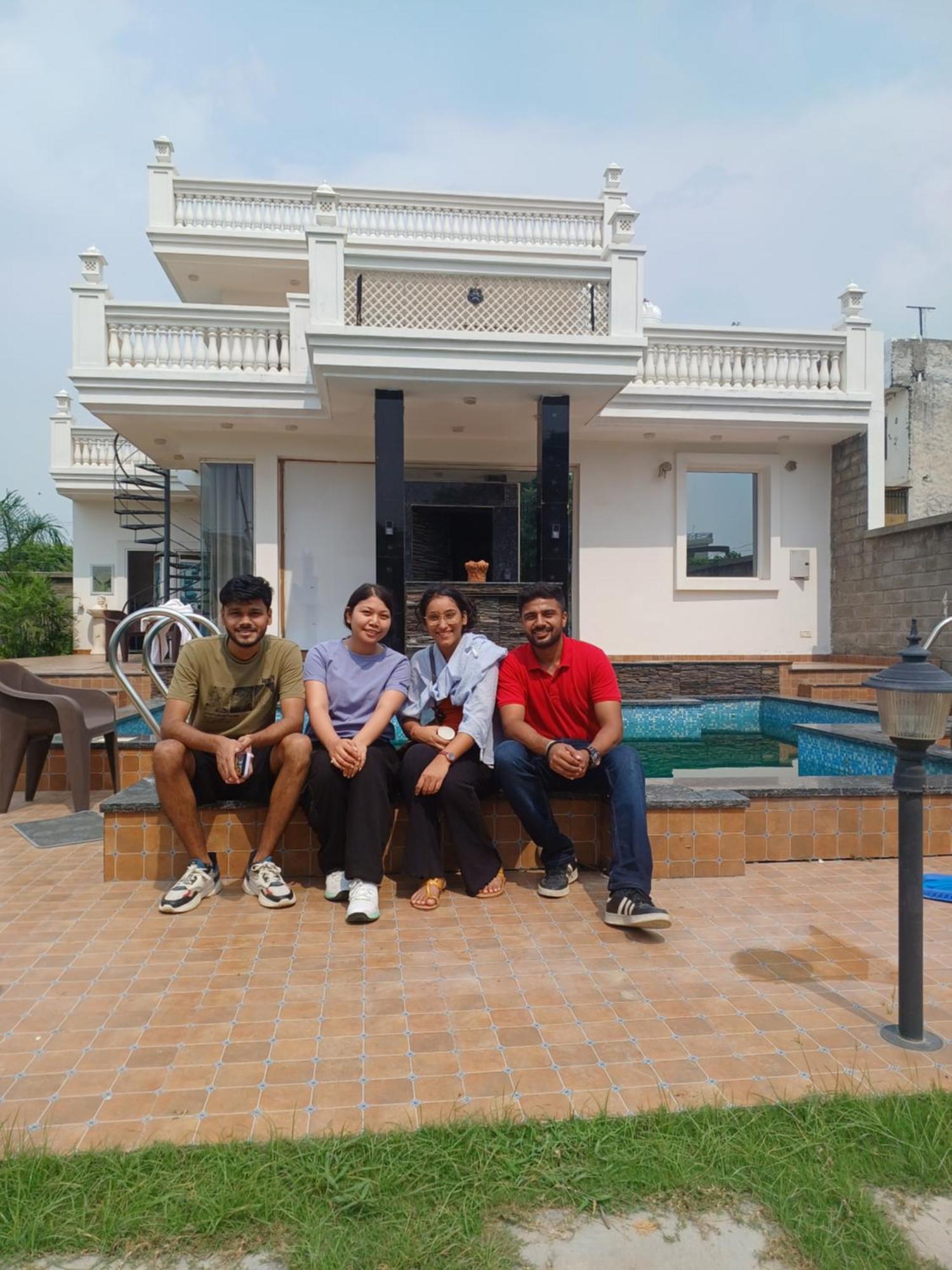 Greystone Villa, Swiming Pool , Bbq , Big Garden, Pool Table, Party Speaker, Bathtub, Kitchen, 15Mins To Golden Temple 암리차르 외부 사진