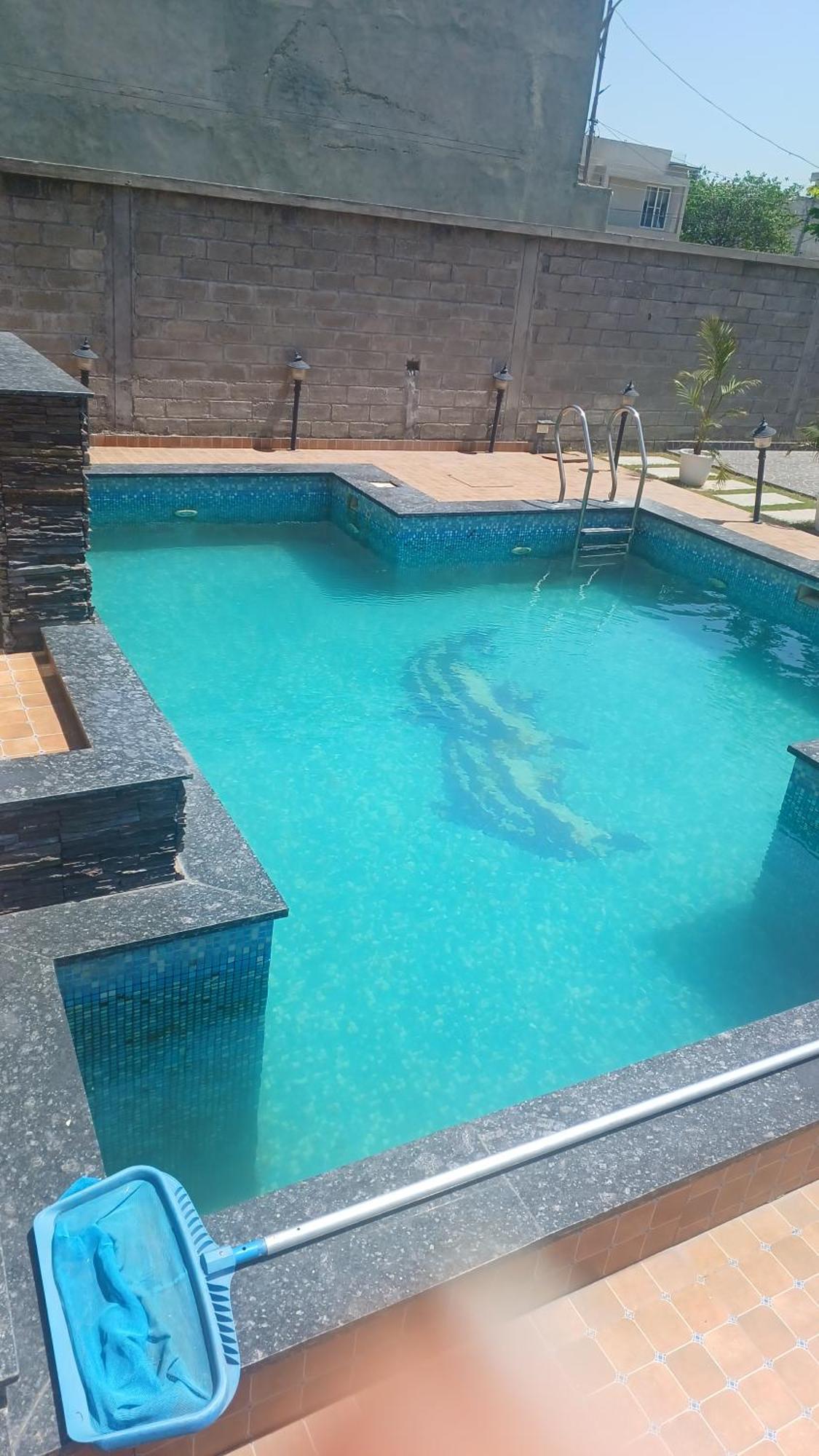 Greystone Villa, Swiming Pool , Bbq , Big Garden, Pool Table, Party Speaker, Bathtub, Kitchen, 15Mins To Golden Temple 암리차르 외부 사진
